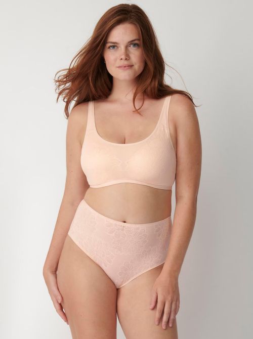 Fit Smart P non-wired bra with padding, light brown TRIUMPH