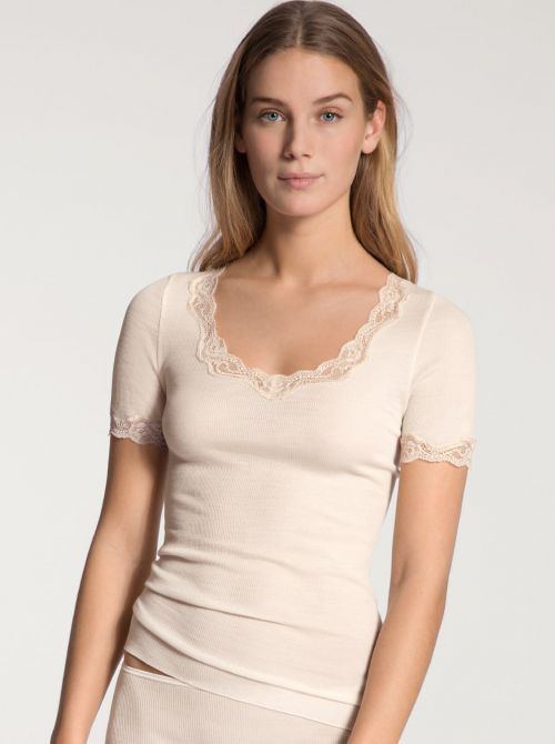Richesse Lace 14990 Short sleeve wool and silk T-shirt, ivory CALIDA